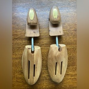 Allen Edmonds shoe trees L